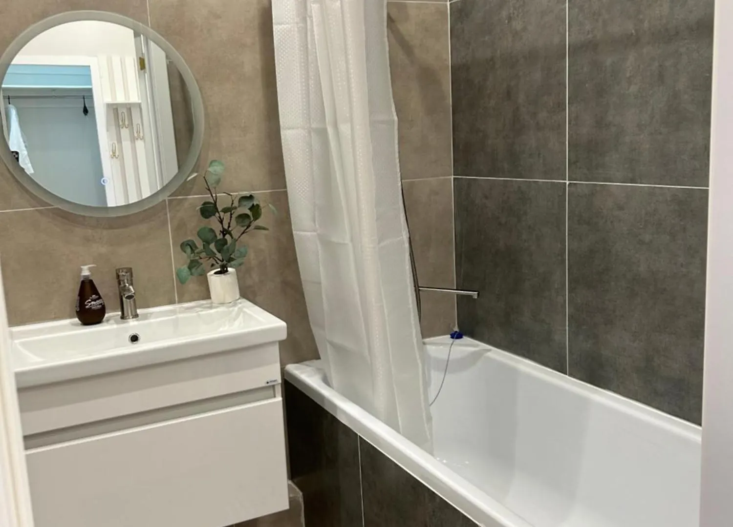 Жк Medina Towers Aparthotel Αστάνα